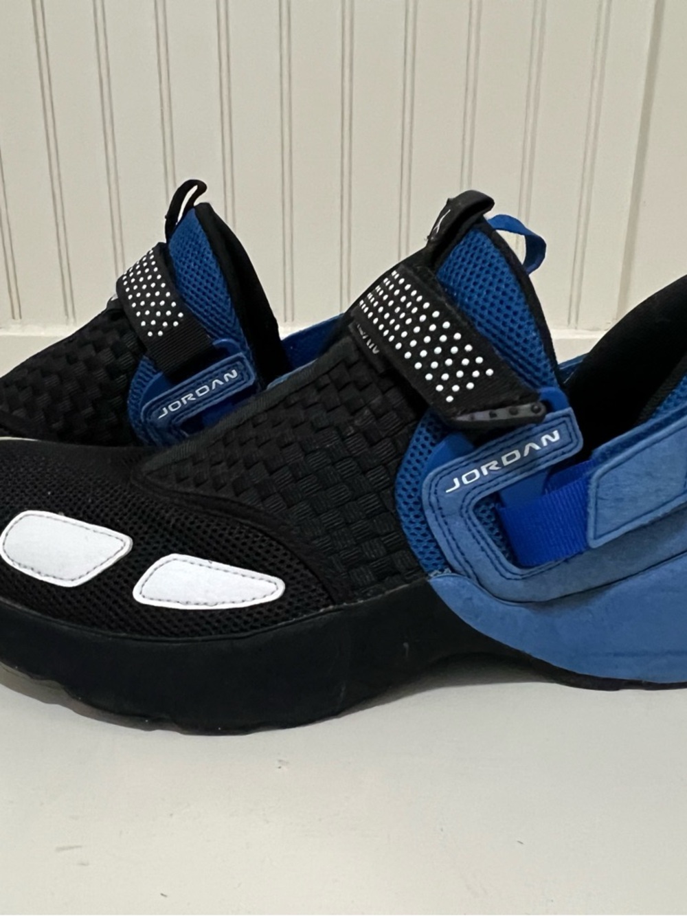 Nike Jordan Men's Black Blue Athletic Sneakers